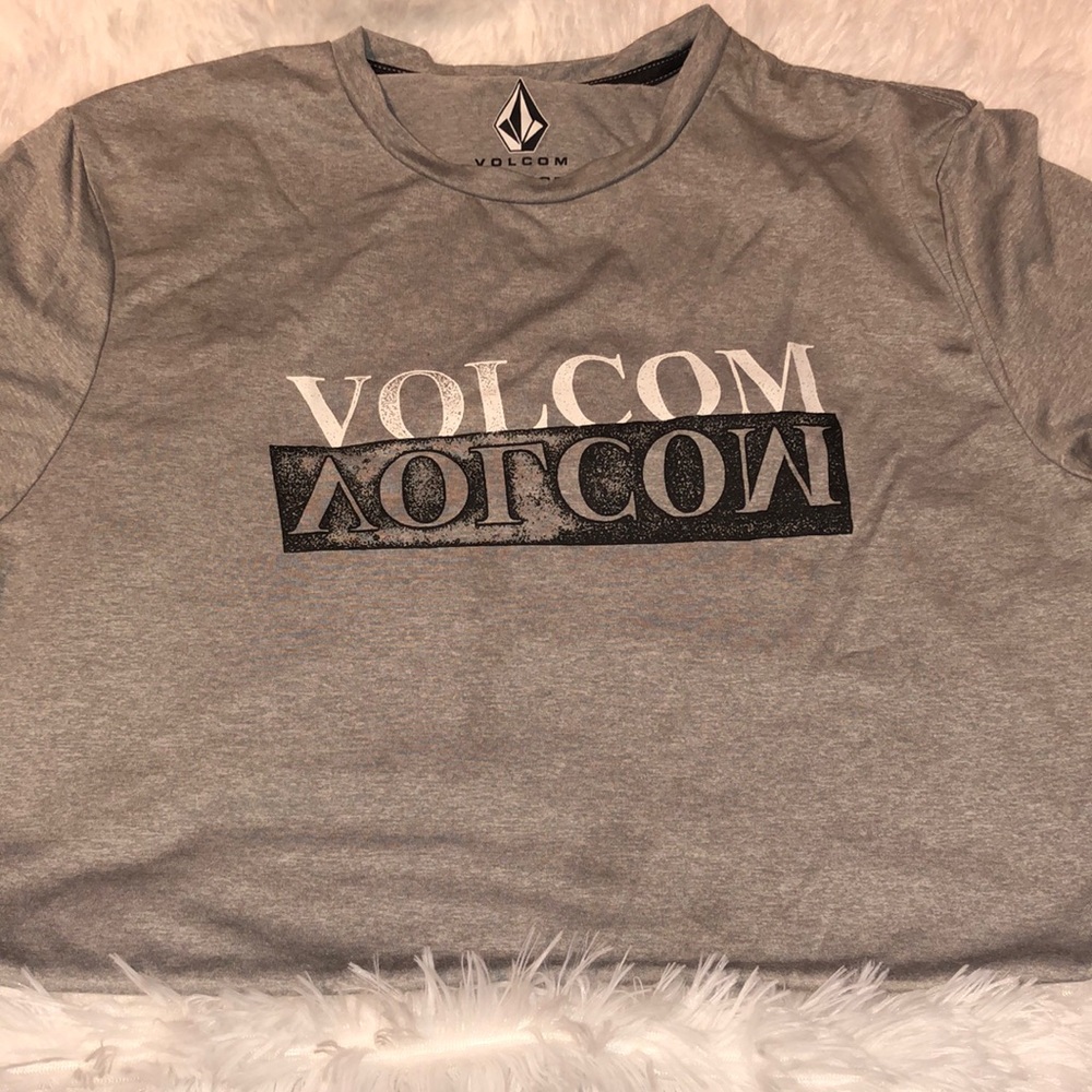 Men’s Volcom Rash Guard